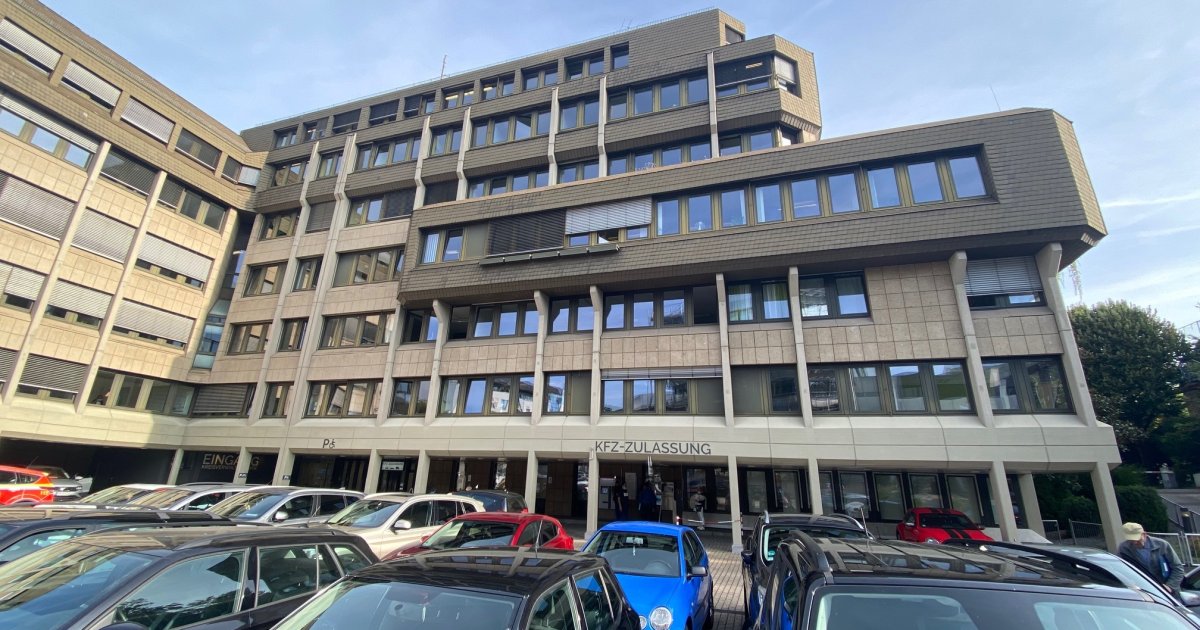 Zulassungsstellen der Kreisverwaltung: Termine auch zwischen den Jahren möglich ...
