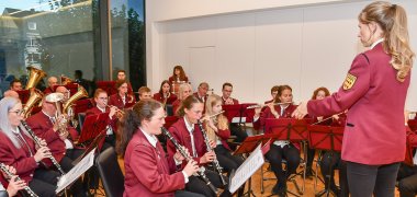 Musikalisch begleitet wurde die Verleihung des Kulturförderpreises von der Blaskapelle Ettringen. 