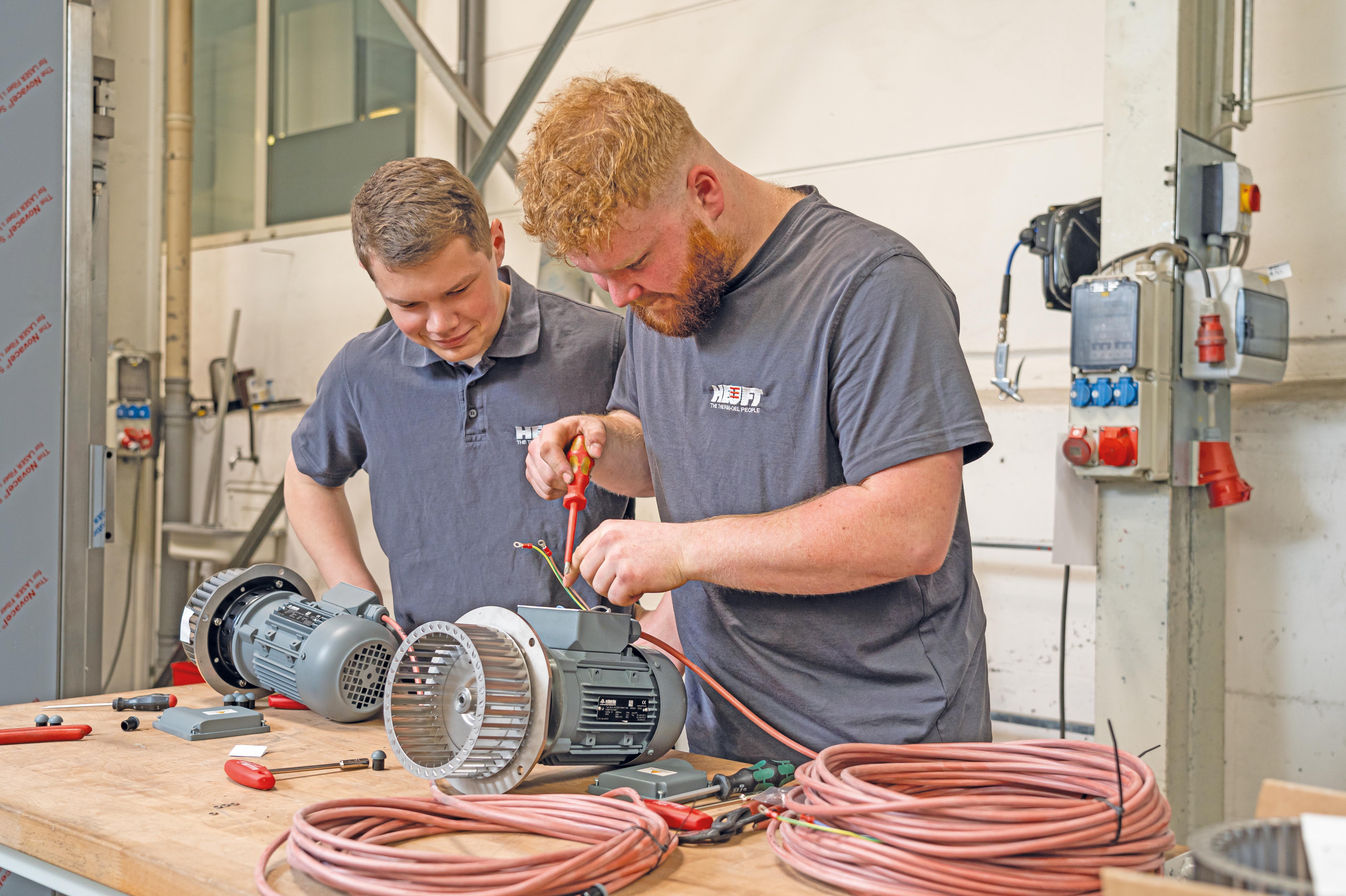 Sechs Wochen, 18 Unternehmen, unendliche Chancen: Die WFG-Aktion „Wissen was geht!“ verschafft Einblicke in die Berufswelt. 