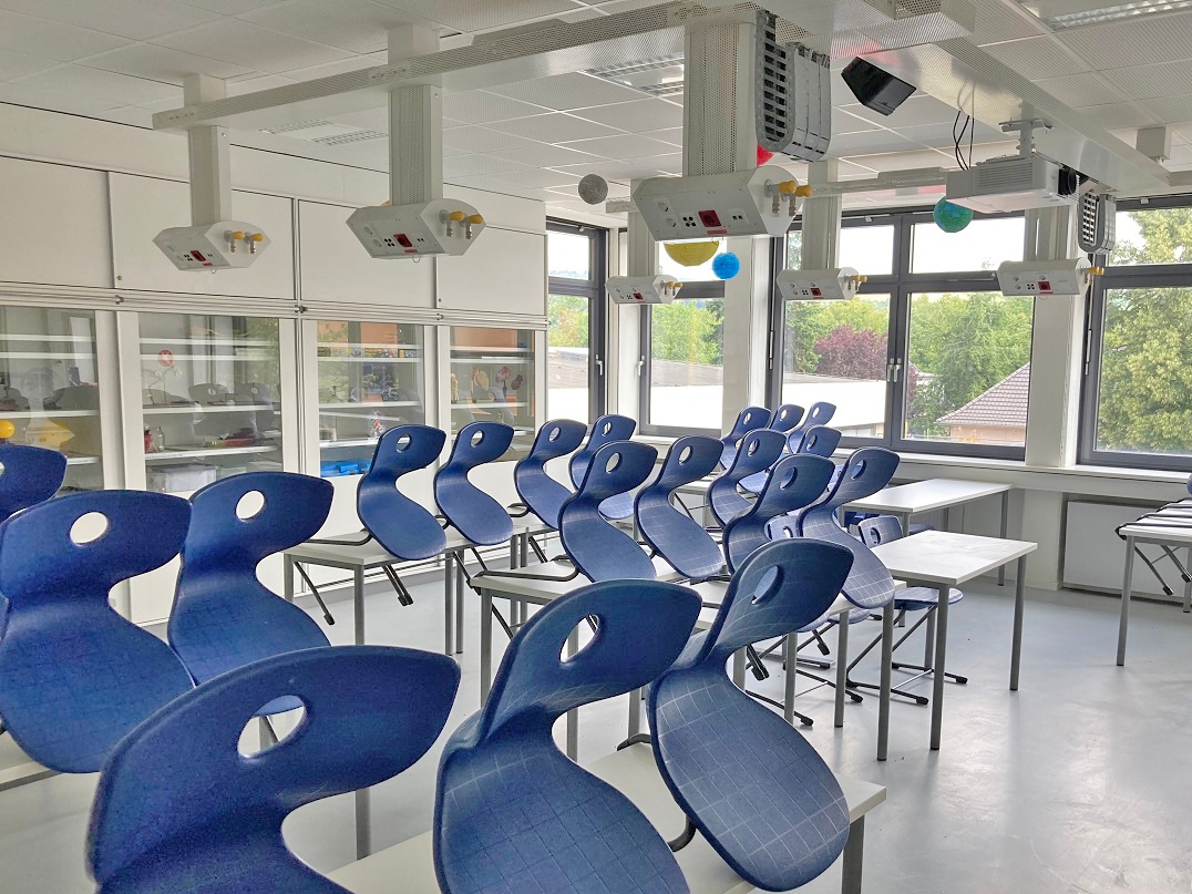 Wie bereits in den Naturwissenschaftlichen Räumen des Kurfürst-Salentin-Gymnasium Andernach soll die Sanierung der Fachräume auch an der St- Thomas Realschule plus Andernach erfolgen.