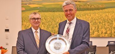 Landrat Dr. Saftig und Karl-Josef Esch