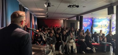 Landrat Marko Boos dankte den Schulsanitätern für ihr Engagement und ihren Einsatz.