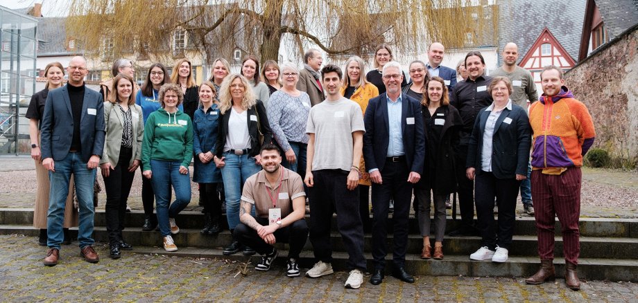 Die Teilnehmenden des ersten „Zeitreise“-Workshops der Smarten Region MYK10 und der REMET. Foto: GALLIONFilm