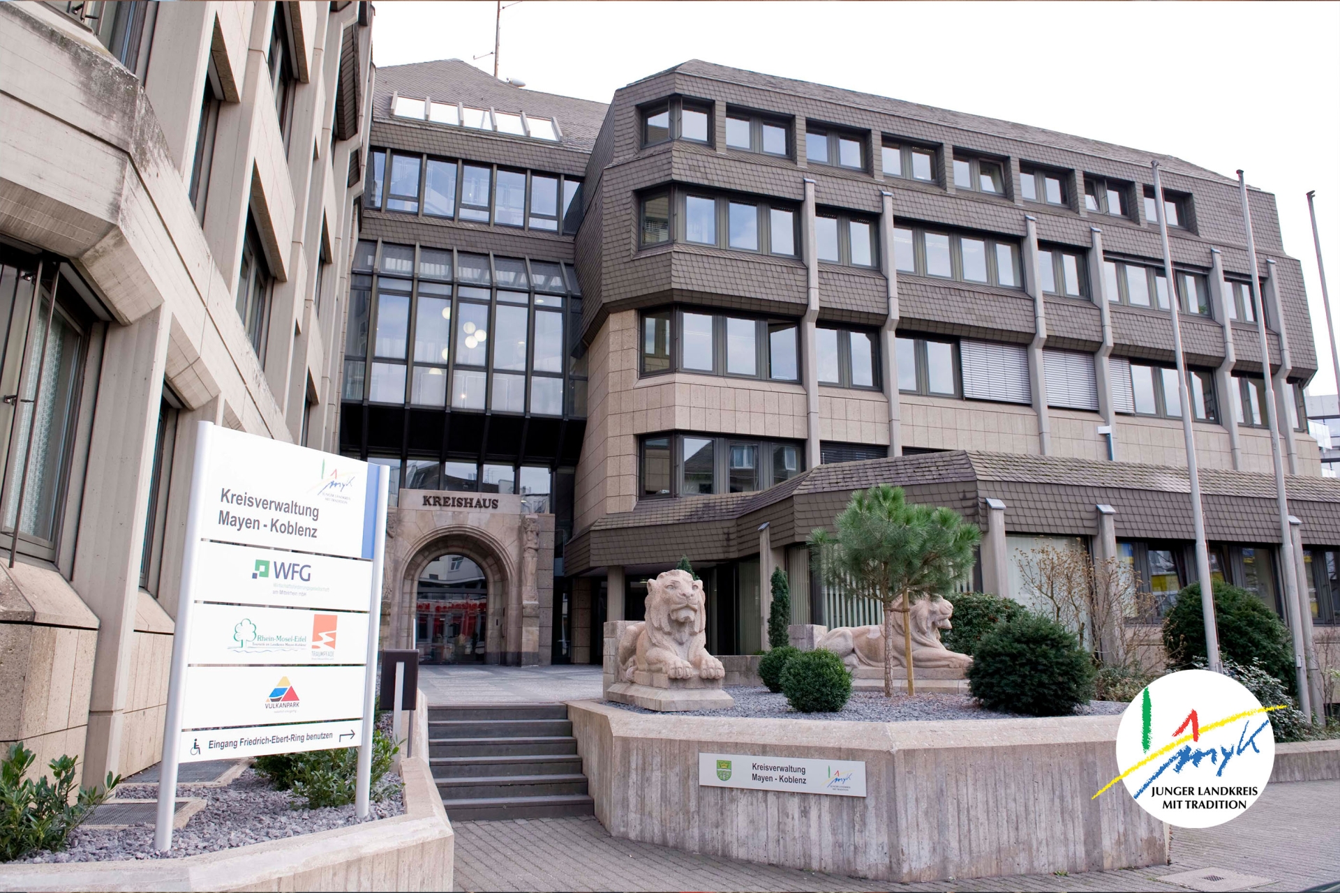 Ausländerbehörde der Kreisverwaltung MYK am 12. November telefonisch nicht erreichbar 