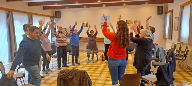 Alle Teilnehmenden der Bewegungsgruppe Lehmen haben die Auftaktveranstaltung „Bewegung in die Dörfer“ genossen. Fotos: Kreisverwaltung/Bales Alle Teilnehmenden der Bewegungsgruppe Lehmen haben die Auftaktveranstaltung „Bewegung in die Dörfer“ genossen. Fotos: Kreisverwaltung/Bales