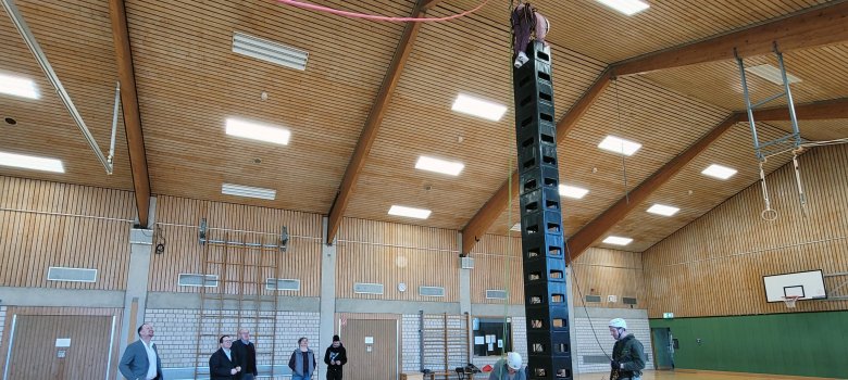 Es ging hoch hinauf beim Kistenklettern in der Bodelschwingh-Schule Bendorf.