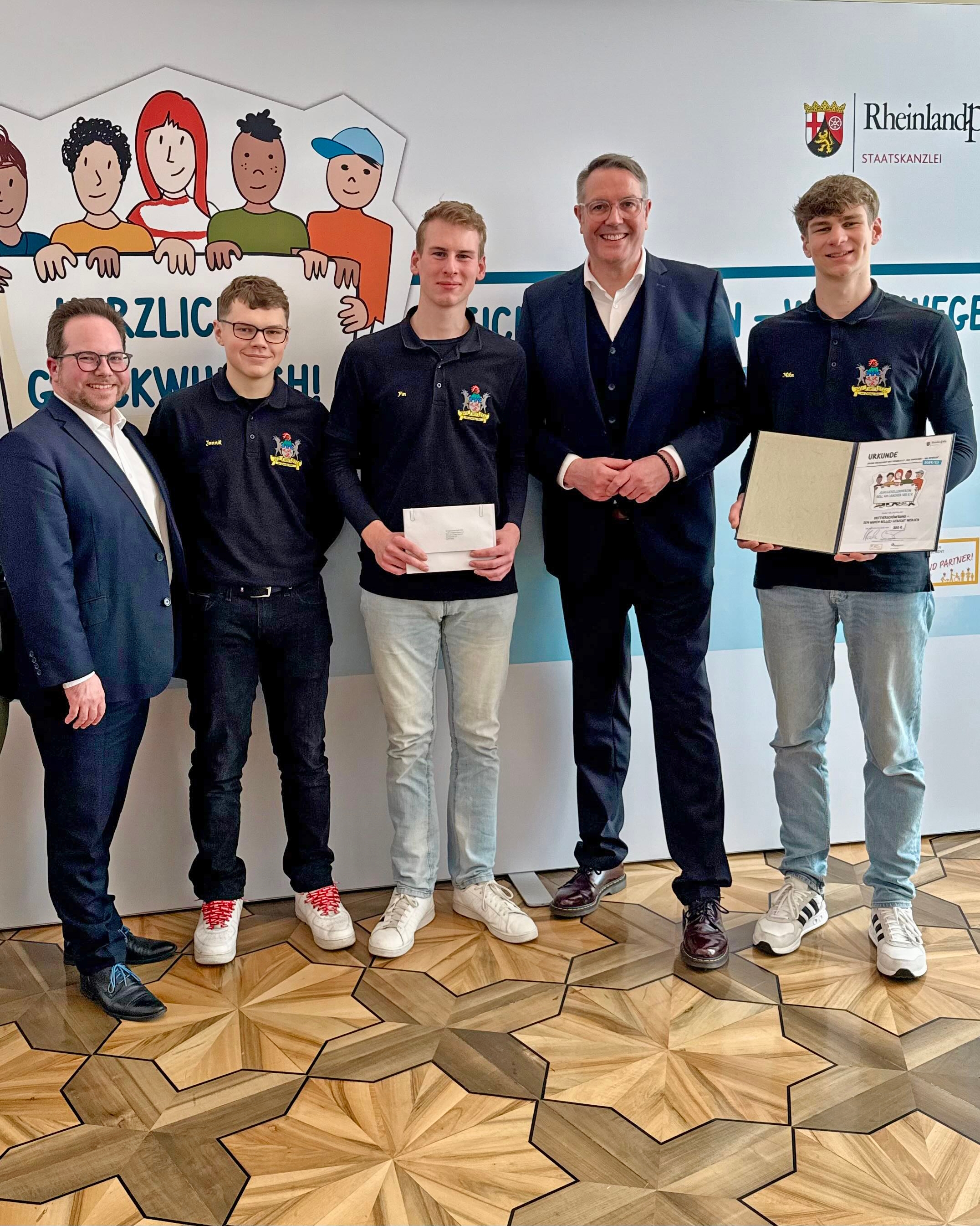 Initiative aus Bell bei Jugend-Engagement- Wettbewerb des Landes RLP geehrt  