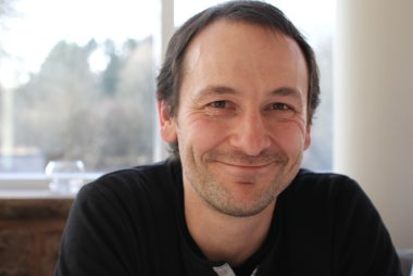 Ronny Strätling bewahrt mit seiner aufwändigen Erhaltungszucht den Mosel-Apollo vor dem Aussterben.